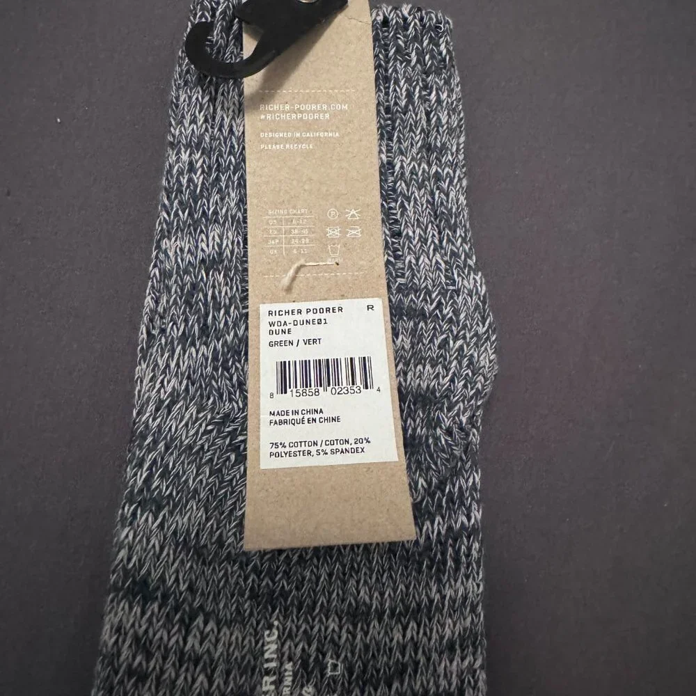Richer Poorer | NWT Women's Casual Classic Ankle Socks in Green/Vert One Size